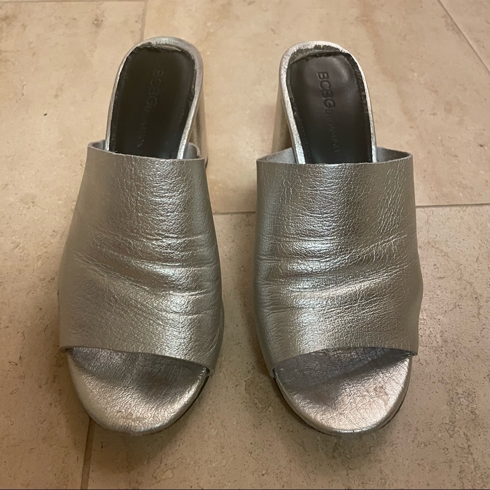 Bcbgeneration silver leather block heel sandals
